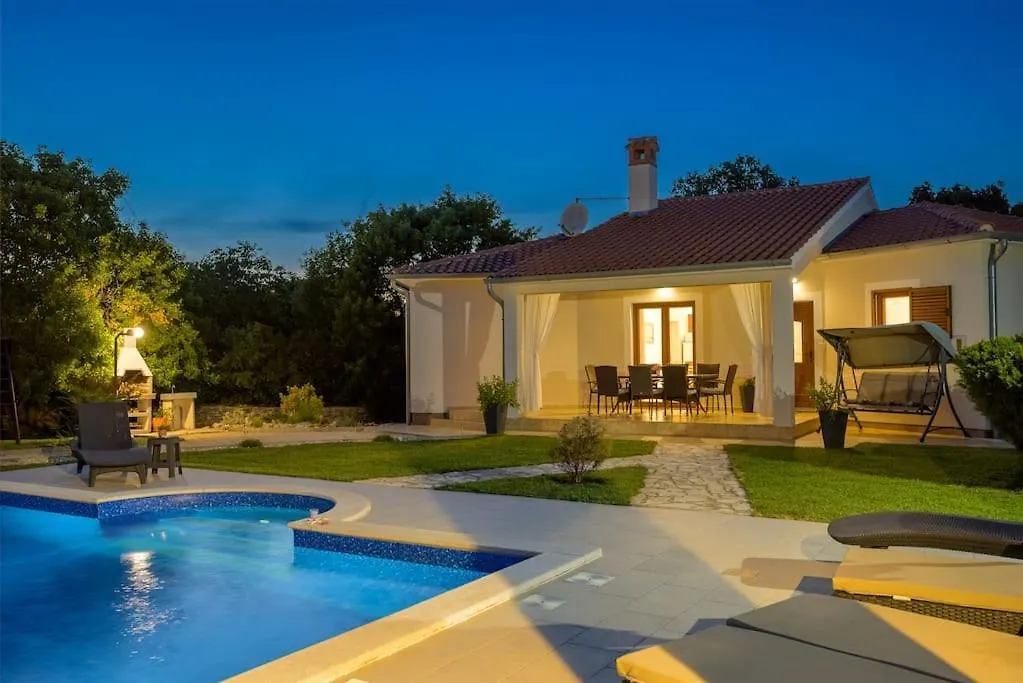 Villa Karla By Istrialux Bale